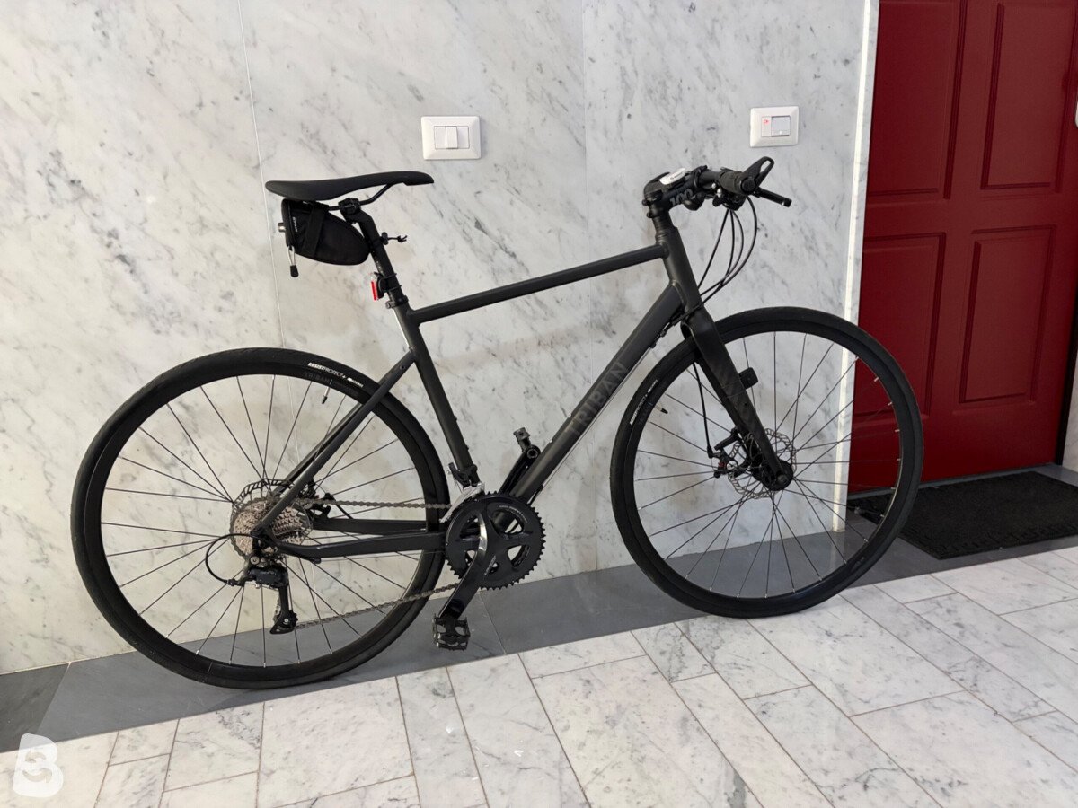 Triban RC 500 FLAT BAR DISC ROAD BIKE - SORA 2020