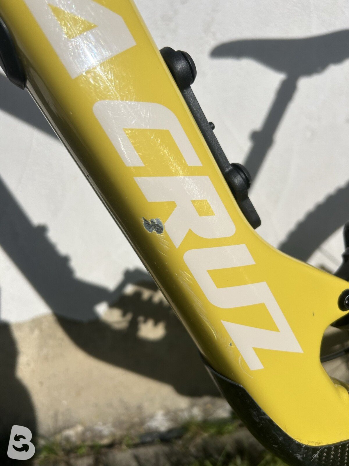 Santa Cruz Megatower XT Coil Carbon 2022
