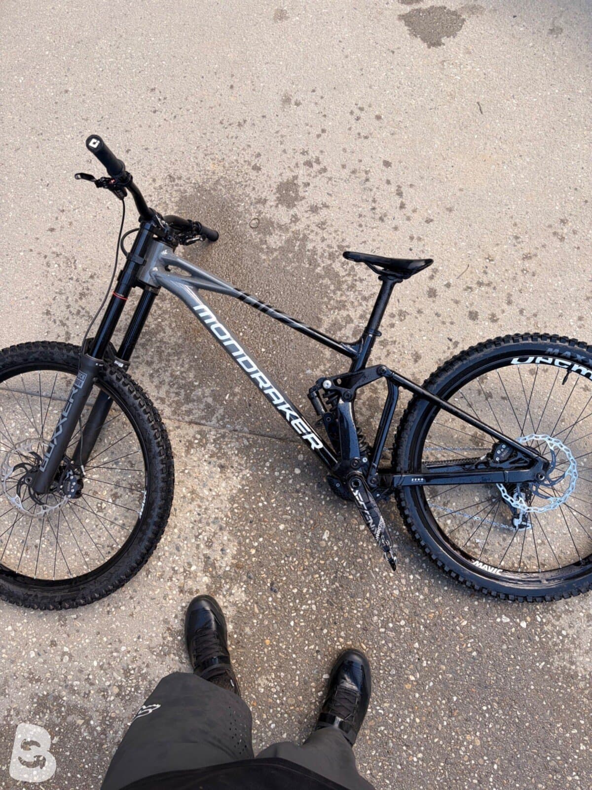 Mondraker Summun 2025