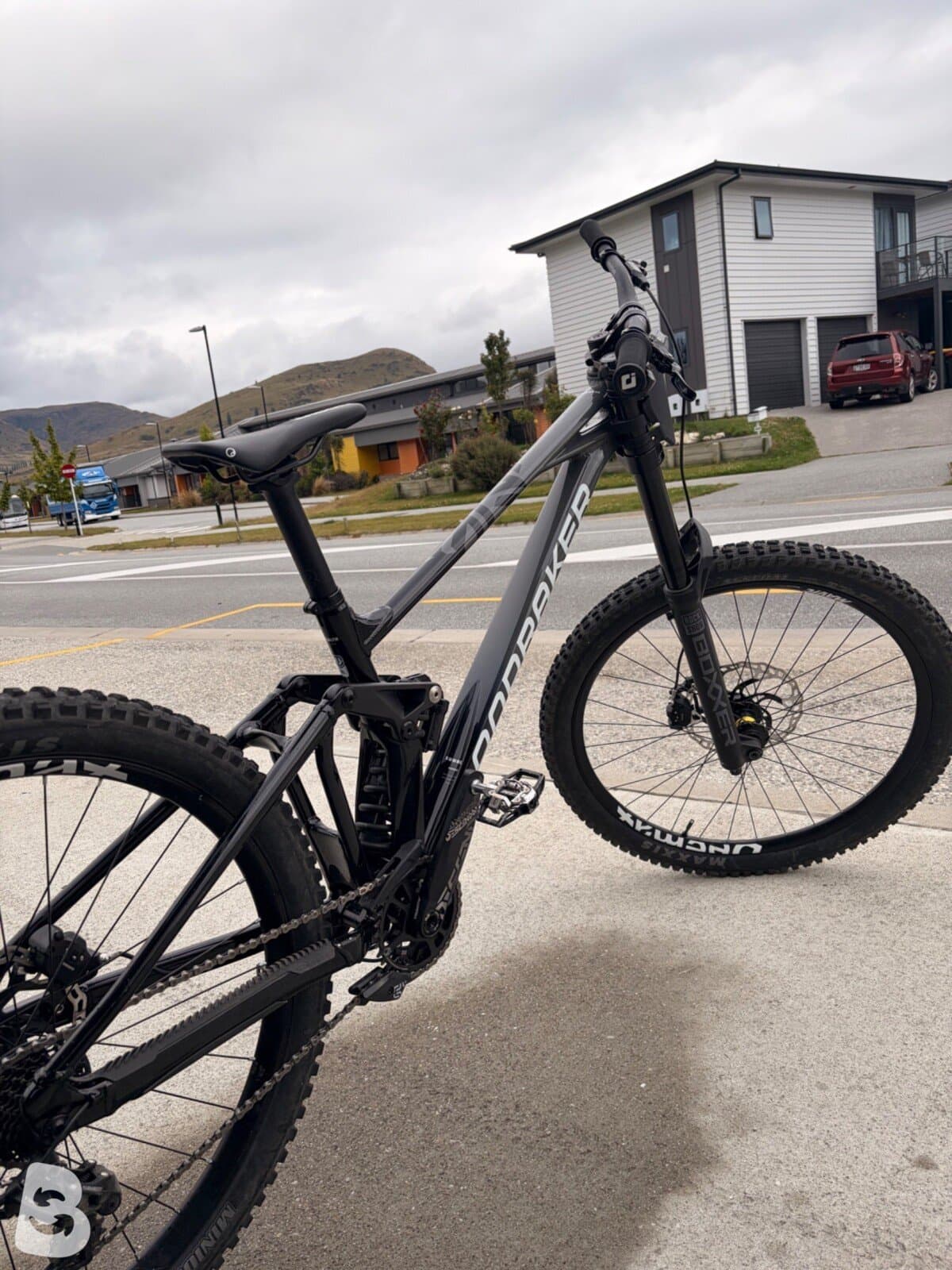Mondraker Summun 2025