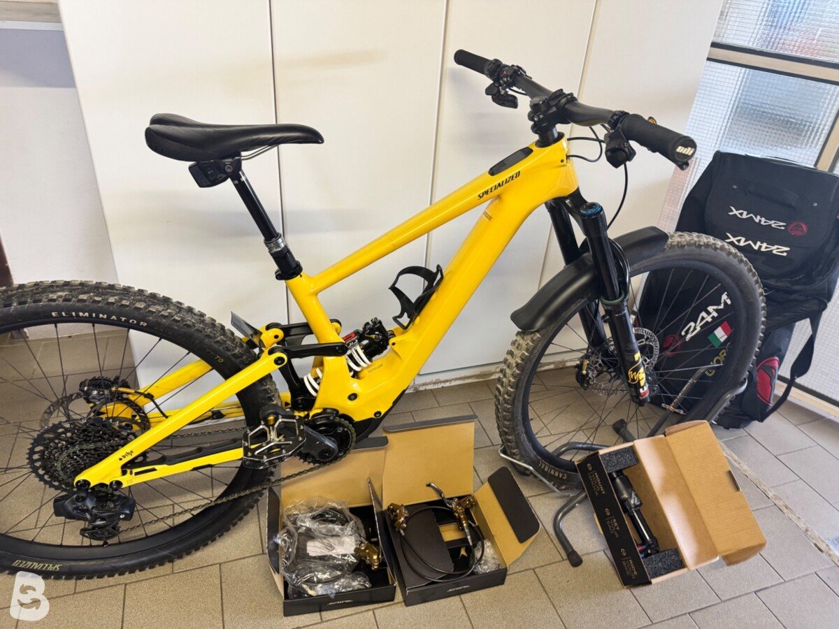 Specialized Turbo Kenevo SL Expert 2022