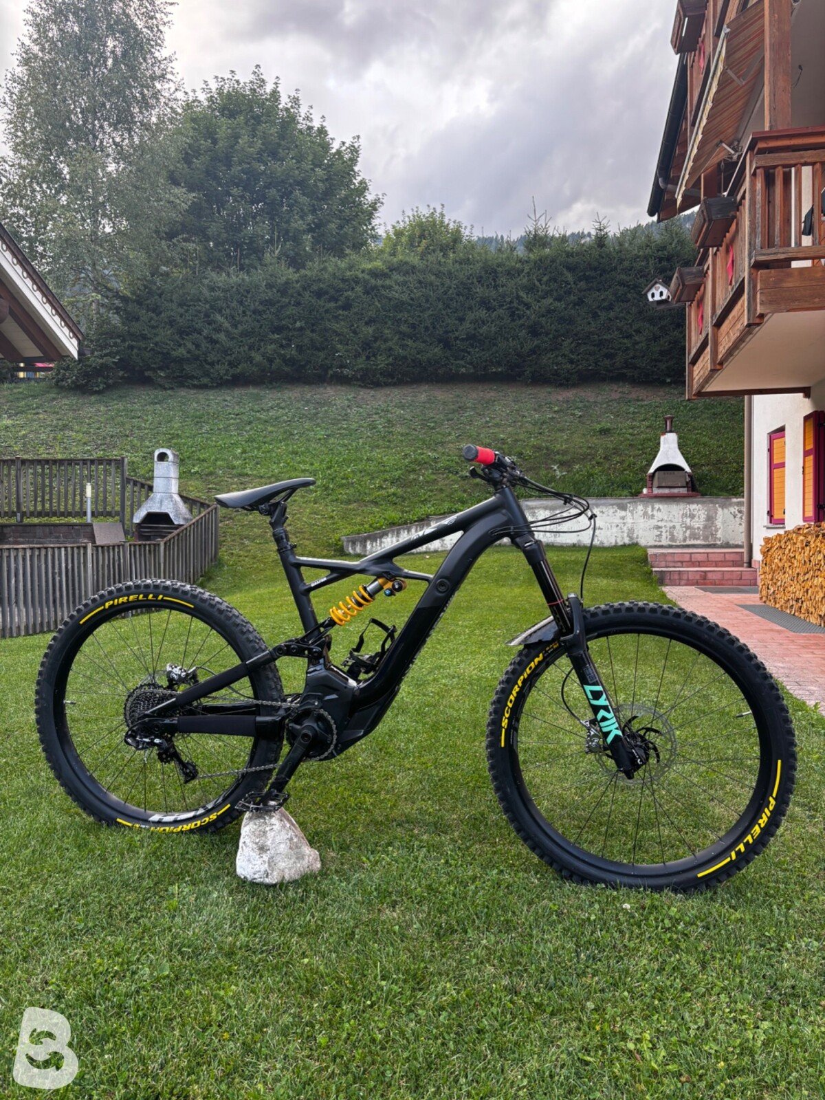 Specialized Turbo Kenevo Expert 6Fattie 2018