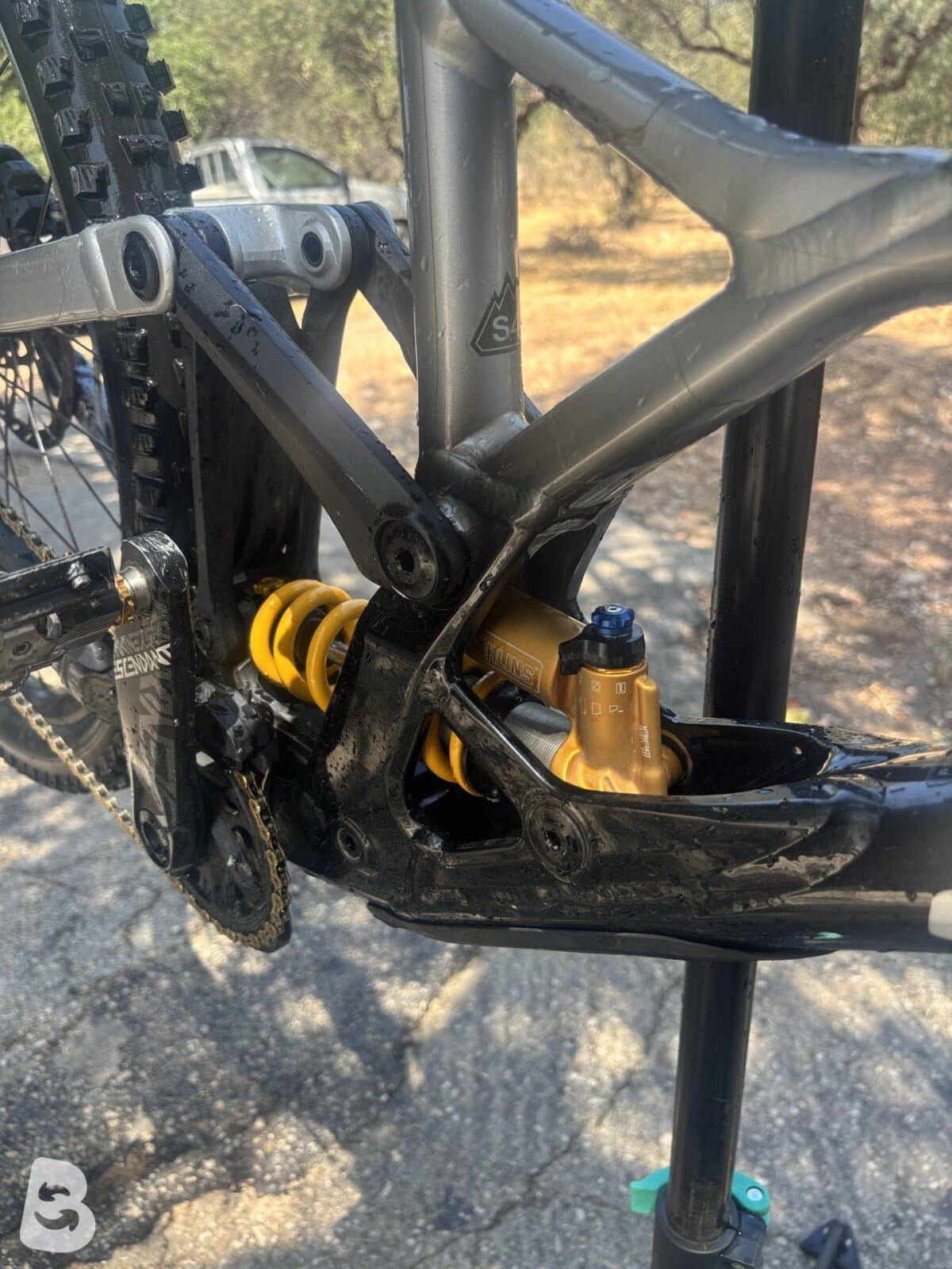 Specialized Demo Expert 2022
