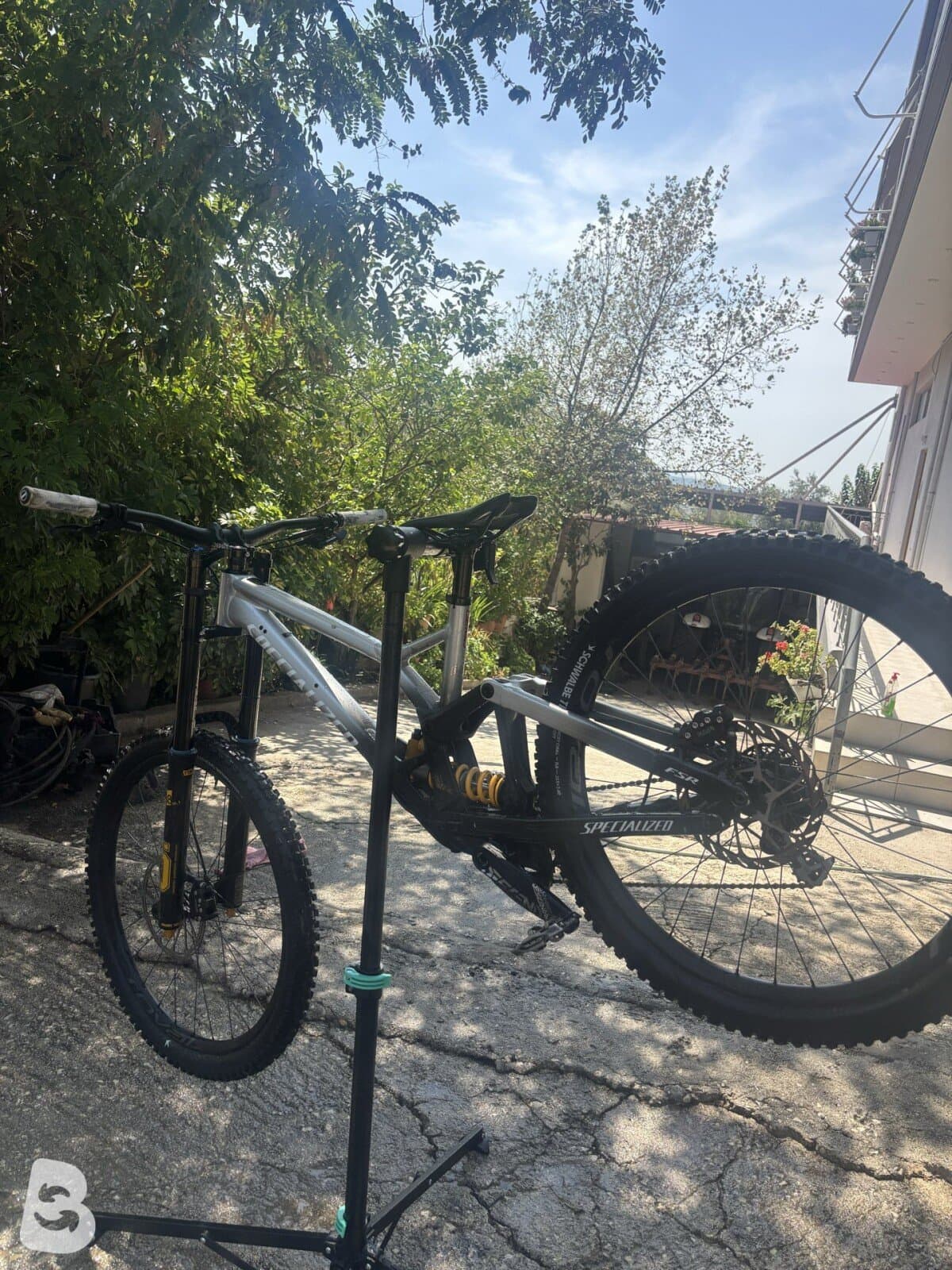 Specialized Demo Expert 2022