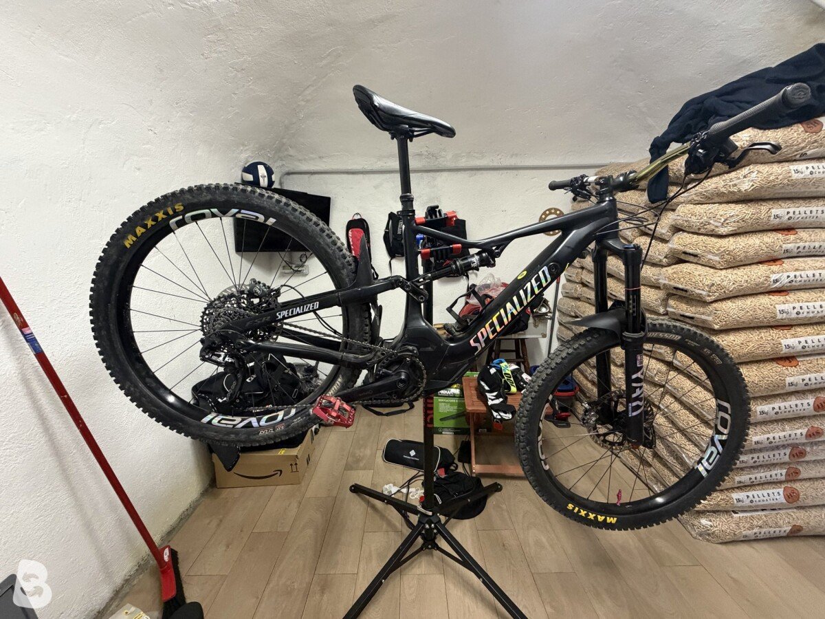 Specialized Turbo Levo 2018