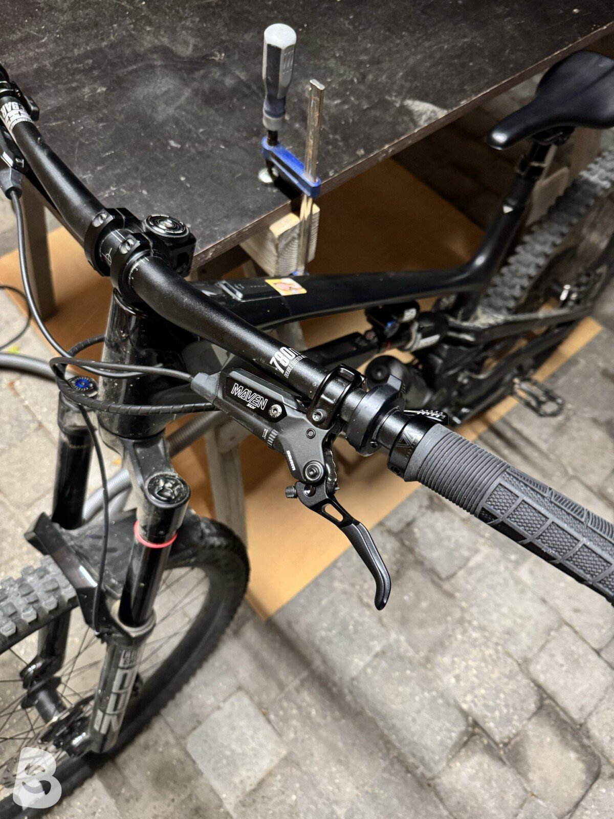 YT Industries decoy 2025