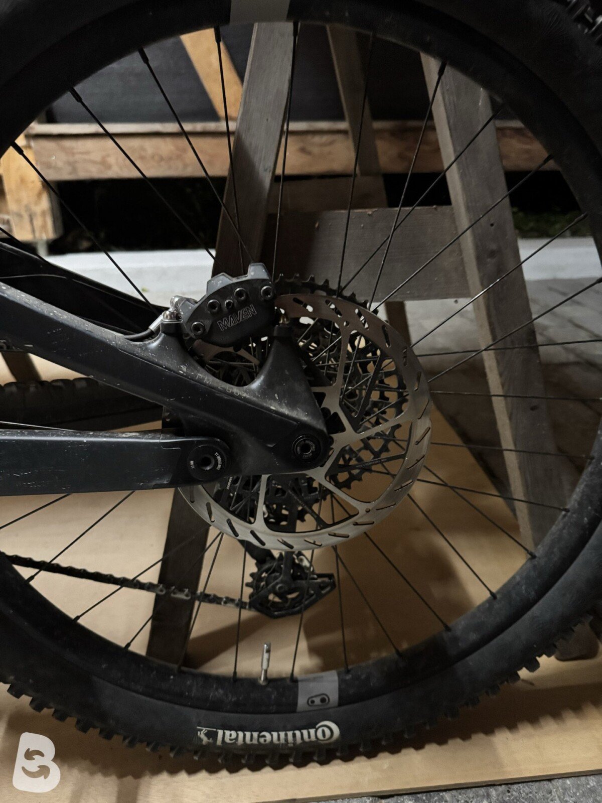 YT Industries decoy 2025