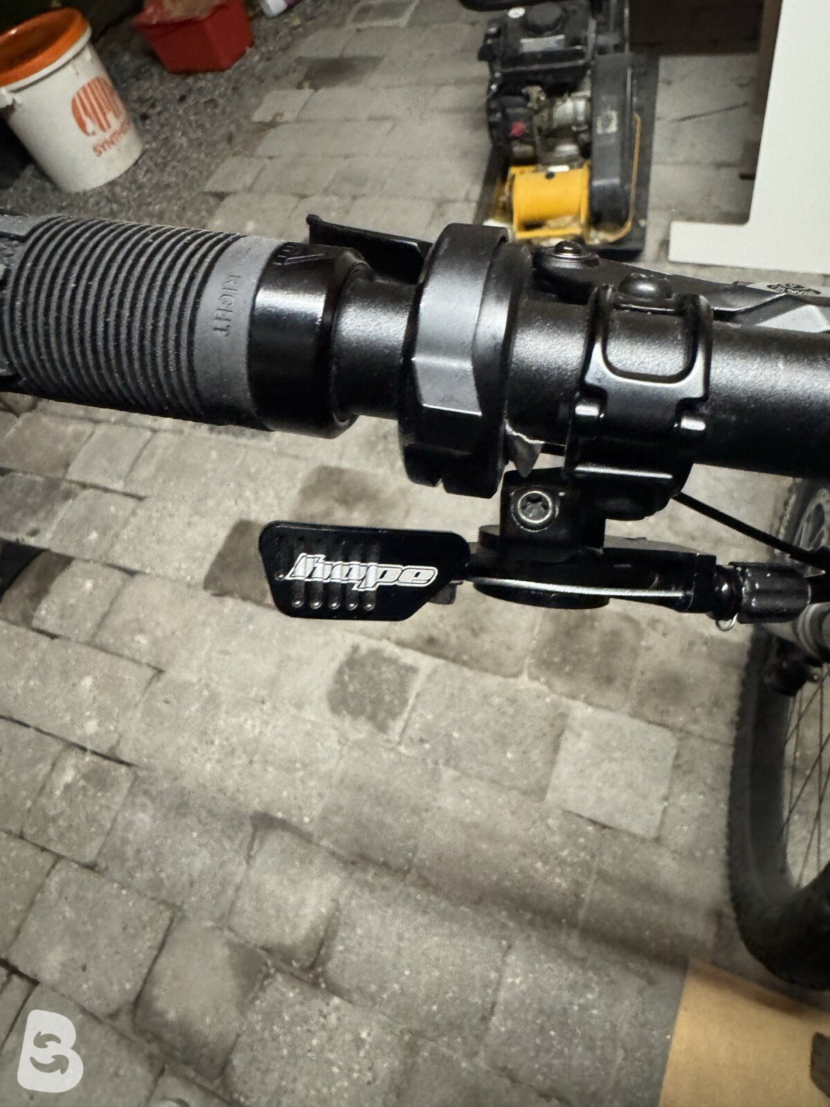 YT Industries decoy 2025