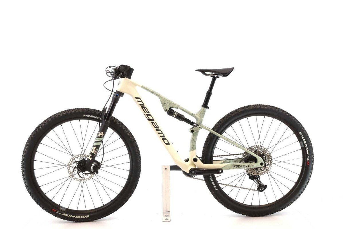 Megamo Track XT 2025