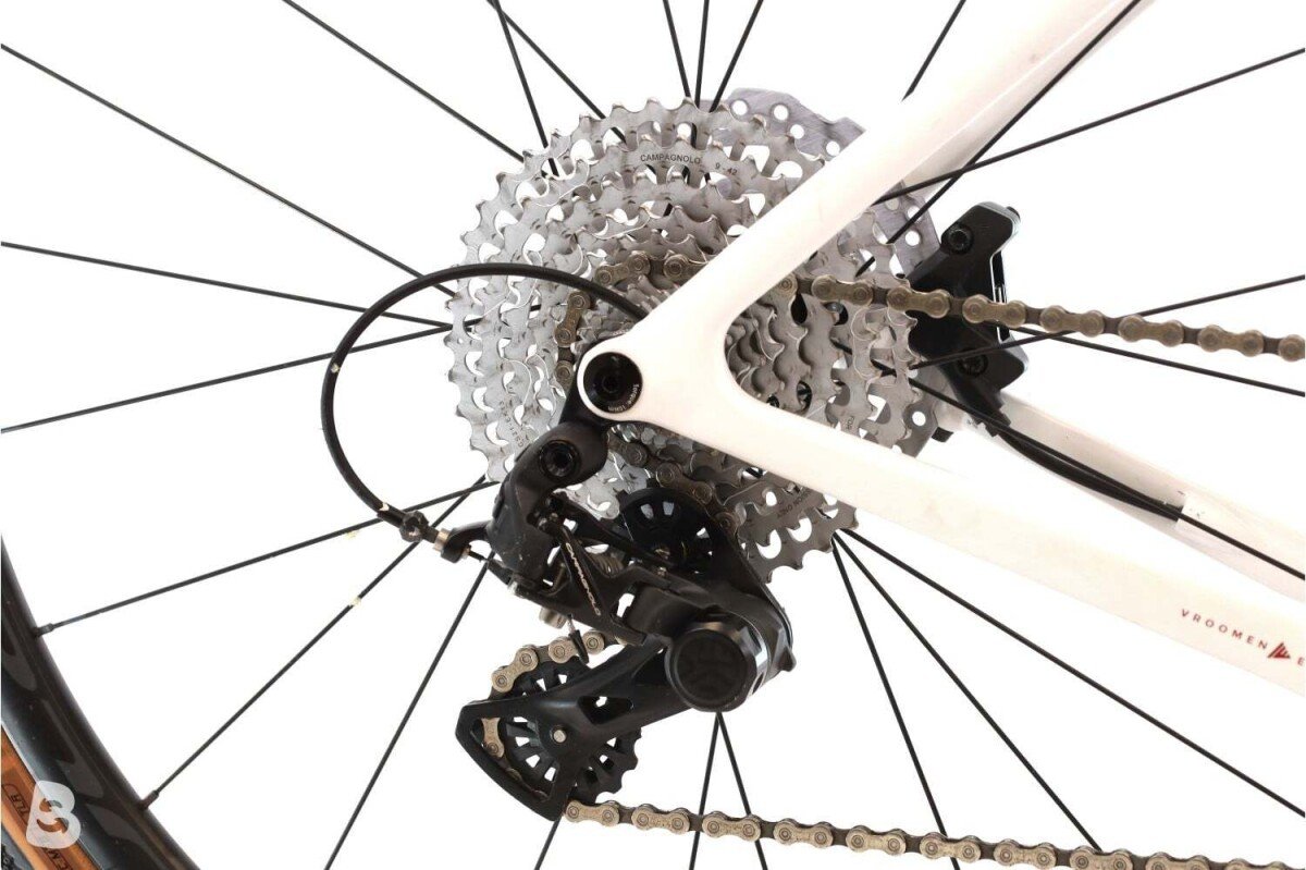 3T 3T Exploro 2024