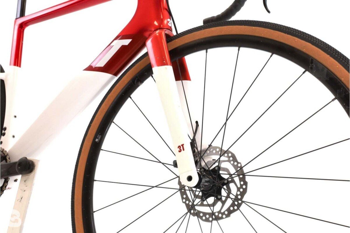 3T 3T Exploro 2024