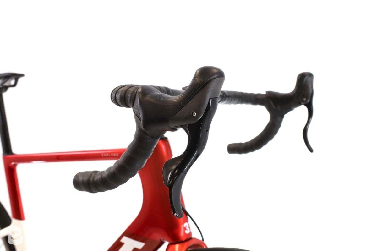 3T 3T Exploro 2024
