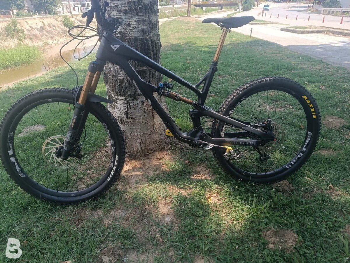 YT Industries Jeffsy Pro Race Mullet 2021