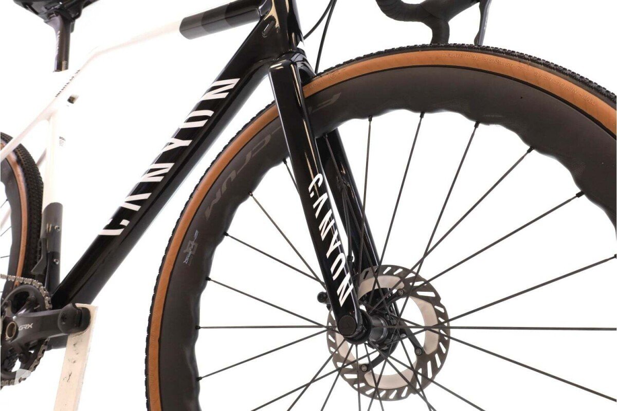 Canyon Inflite CF SL Di2 12V 2024