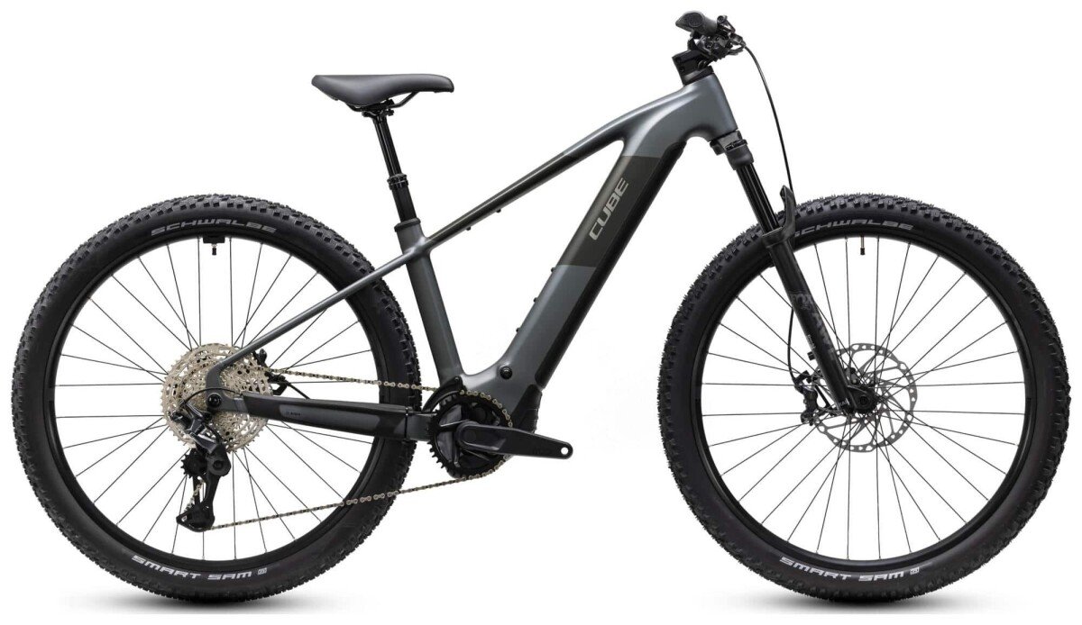 Cube Reaction Hybrid Race 800 slabgrey´n´chrome 2027