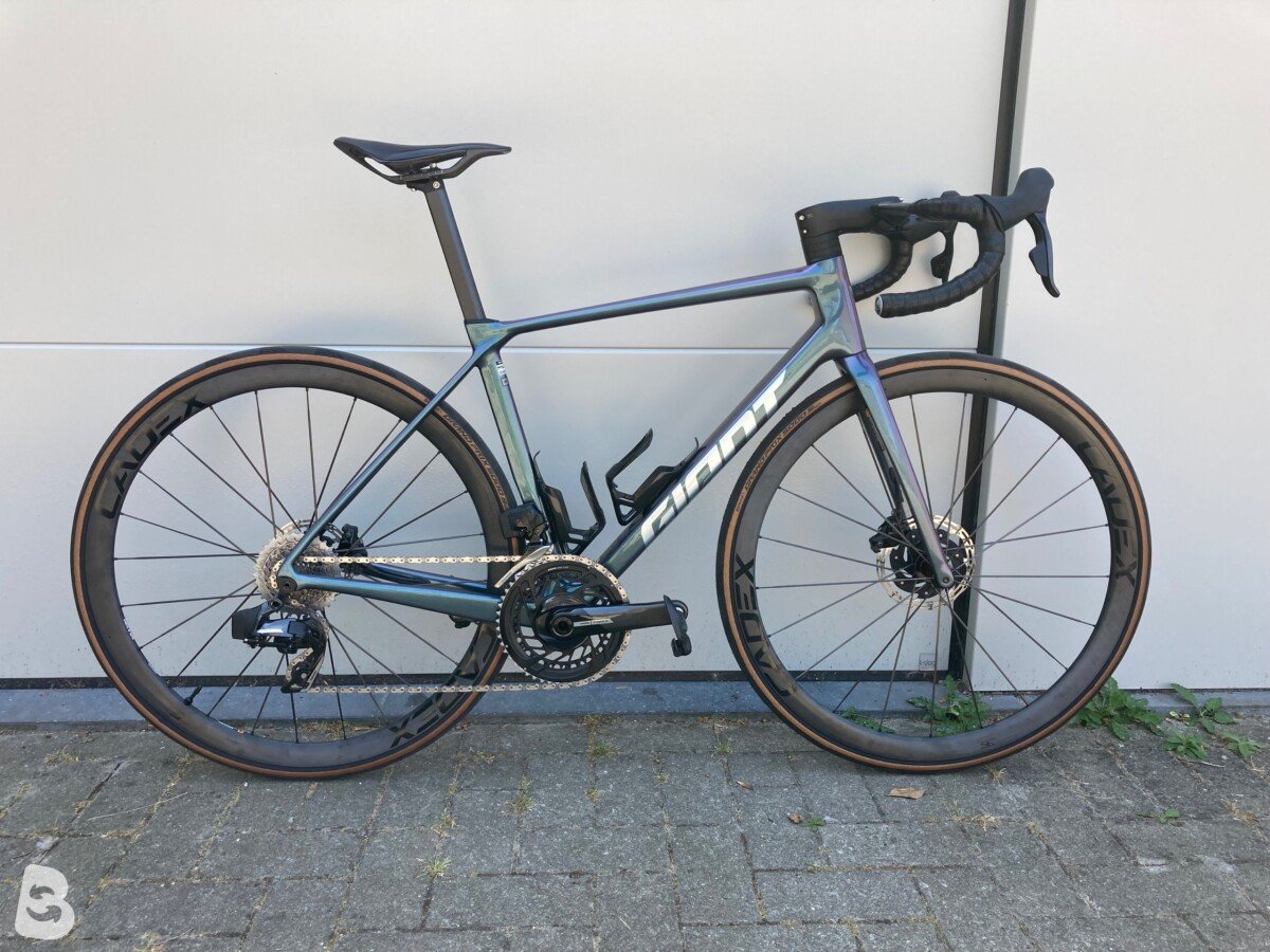 Giant TCR Advanced Pro 0 AXS 2025