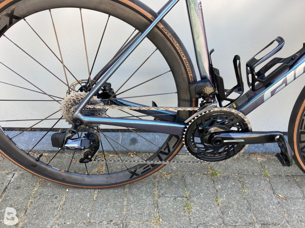 Giant TCR Advanced Pro 0 AXS 2025