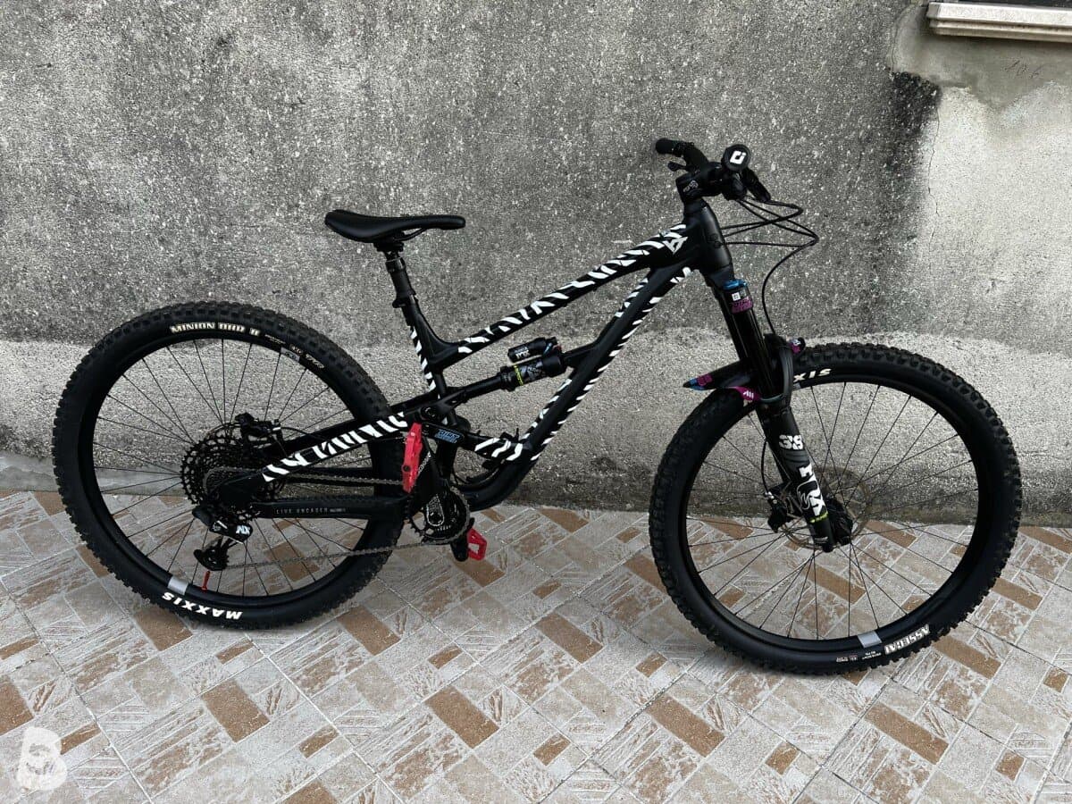 YT Industries Capra CORE 2 29 2022