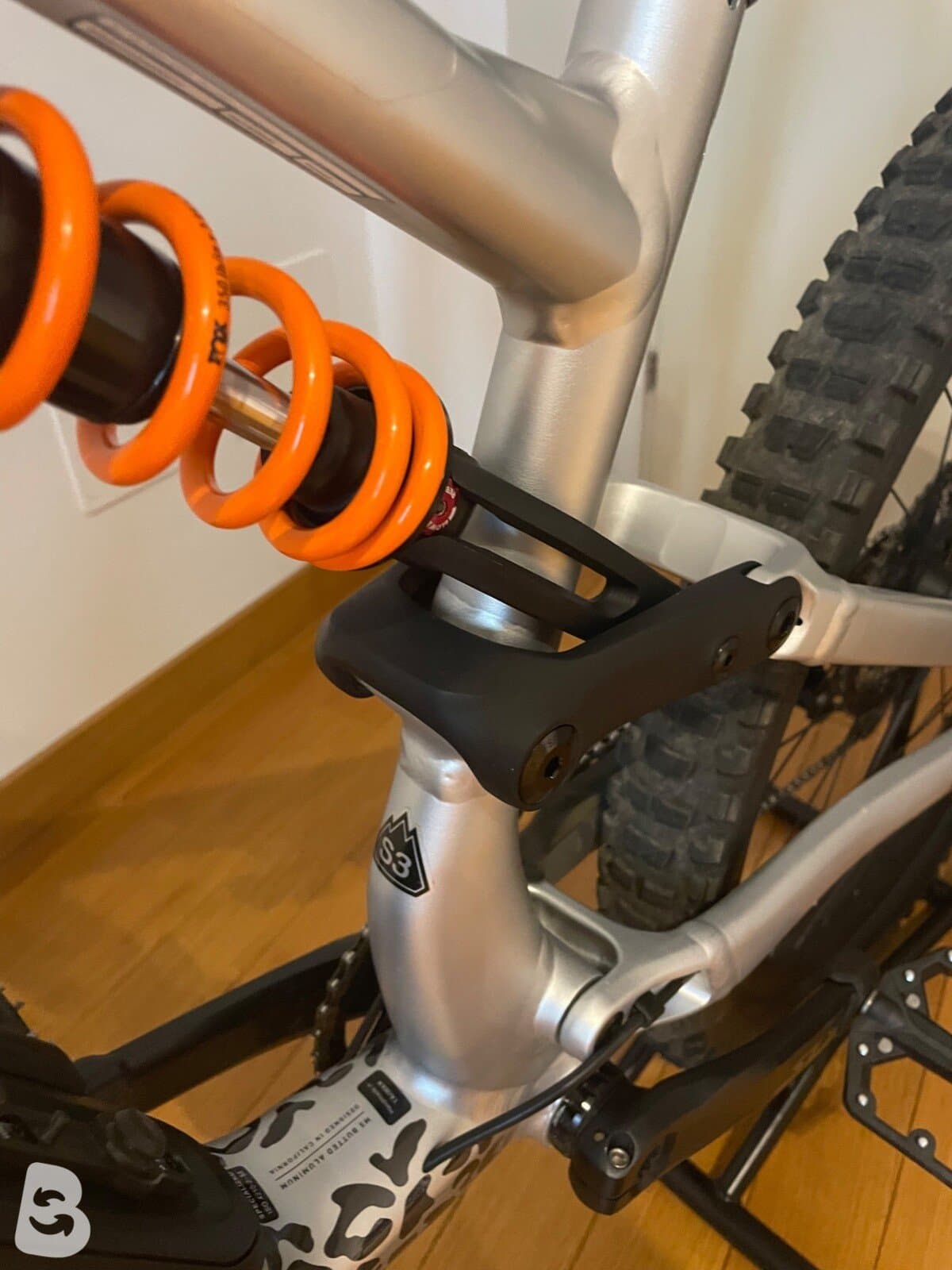 Specialized Stuntjamper 15 Fox coil alloy 2025