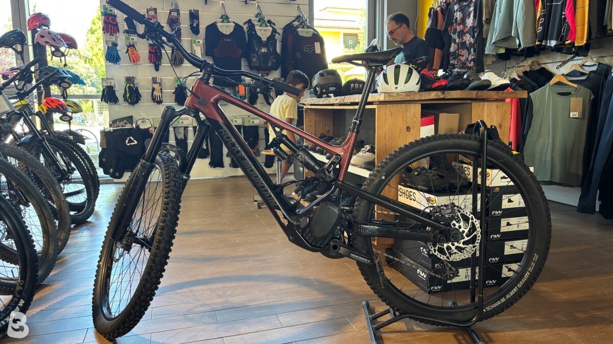 Rocky Mountain Altitude Powerplay Carbon 70 2023