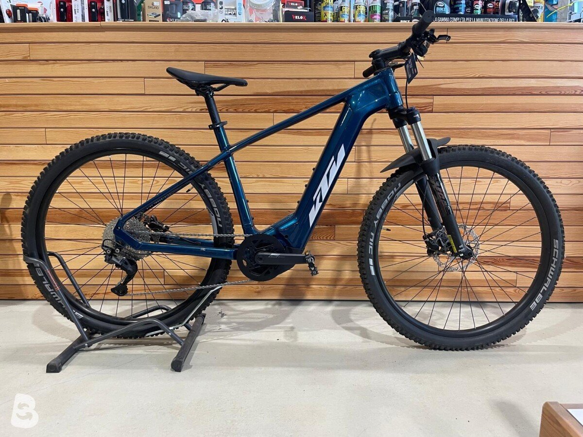 KTM MACINA TEAM 691 2024