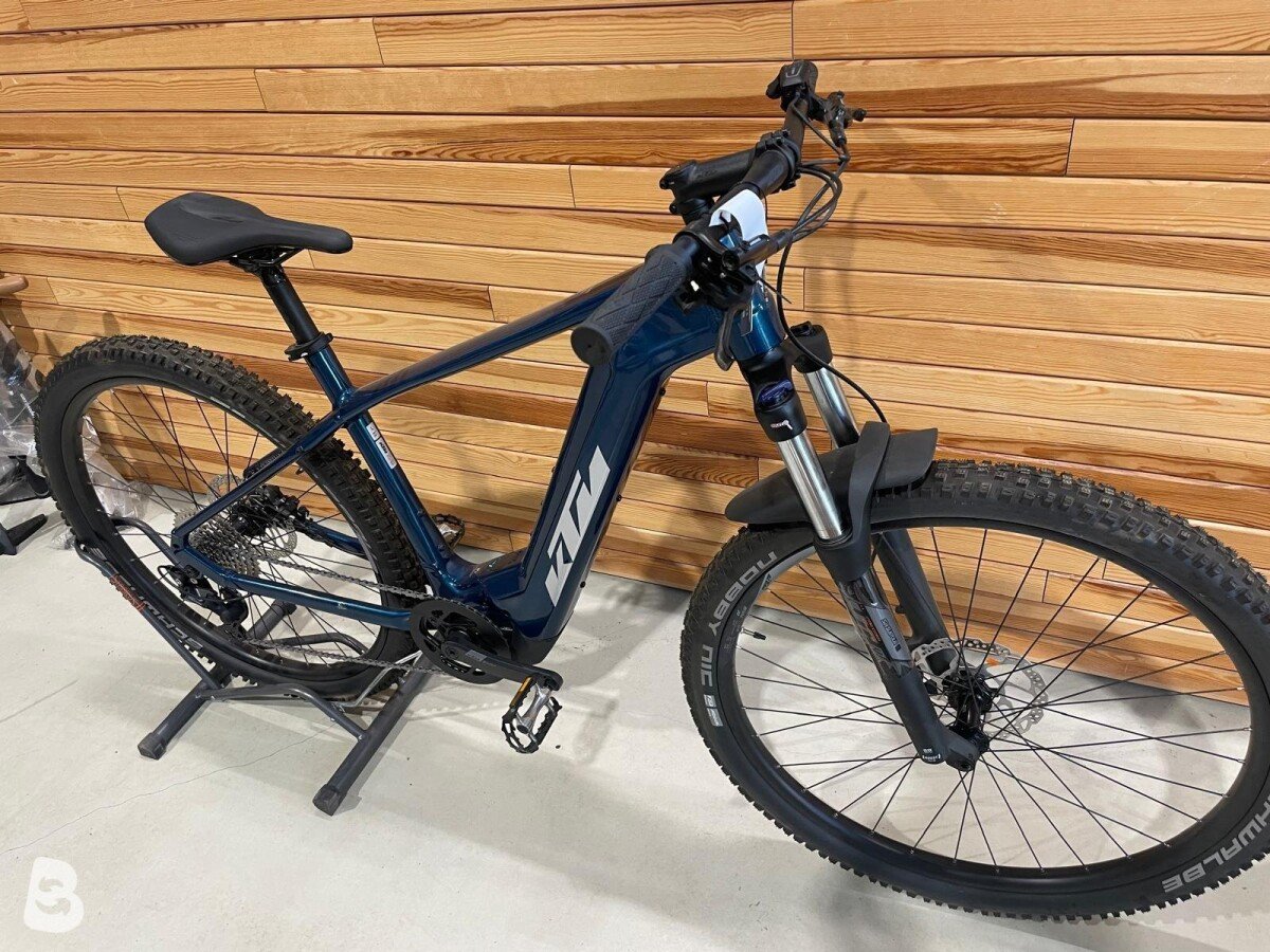 KTM MACINA TEAM 691 2024
