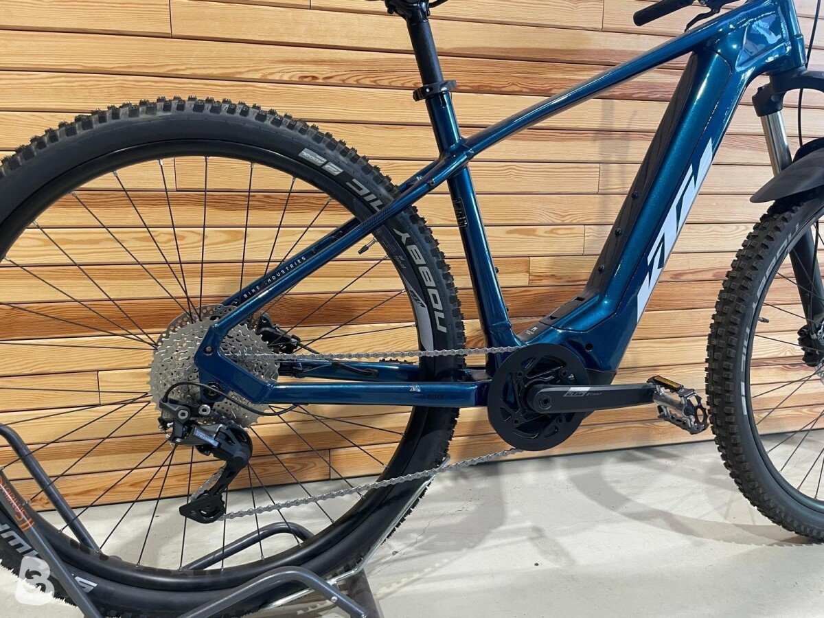 KTM MACINA TEAM 691 2024