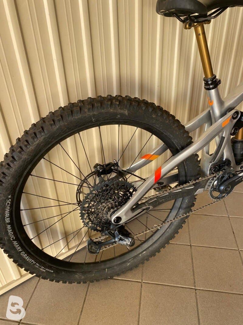 Pivot Firebird Pro X01 2023