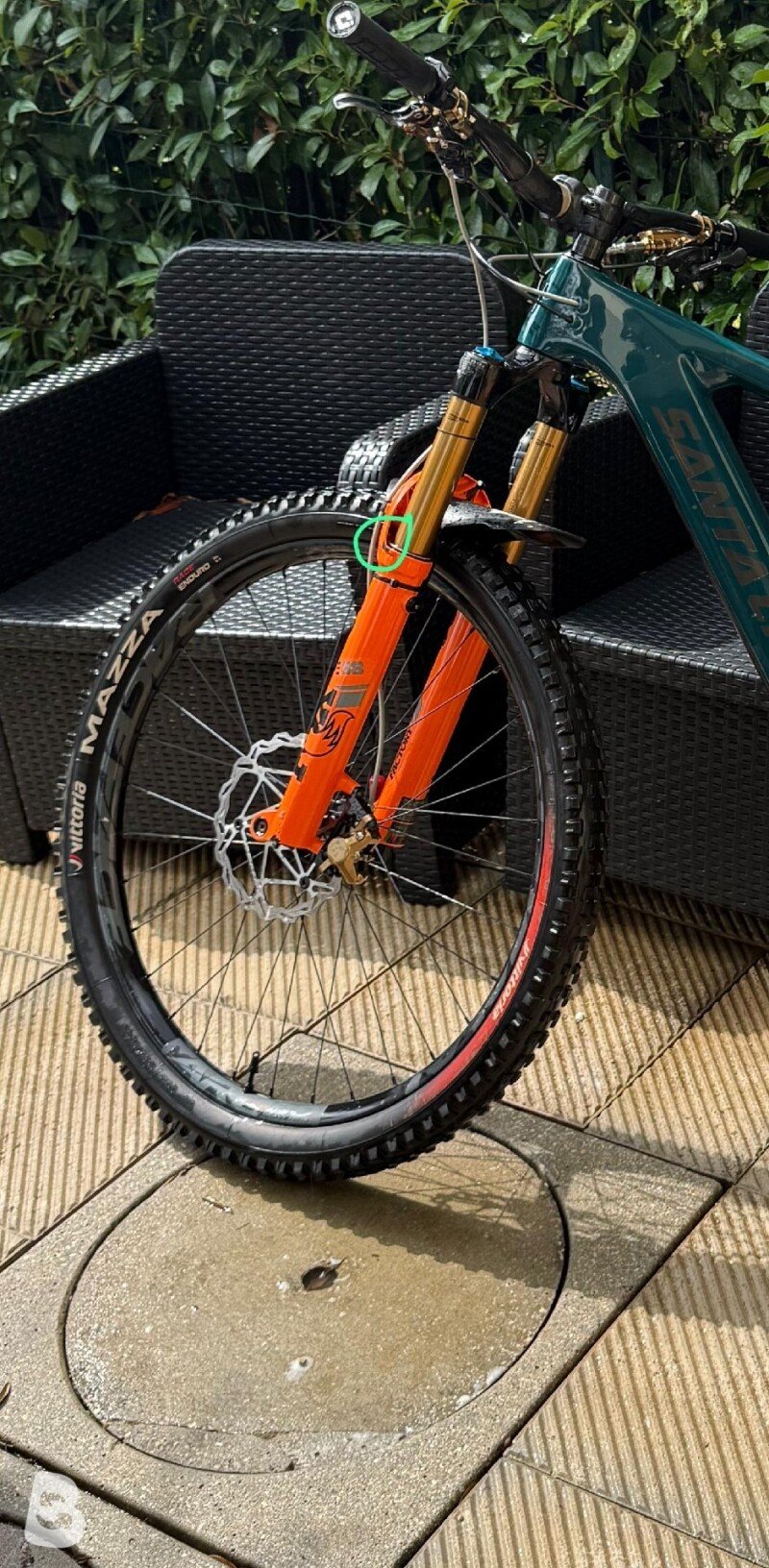 Santa Cruz BULLIT R / Carbon CC 2023