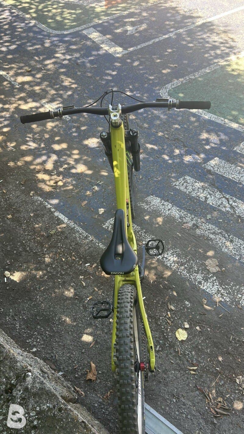 YT Industries Capra Base AL 2025