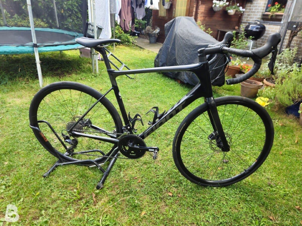 Giant Defy Advanced 2 2021