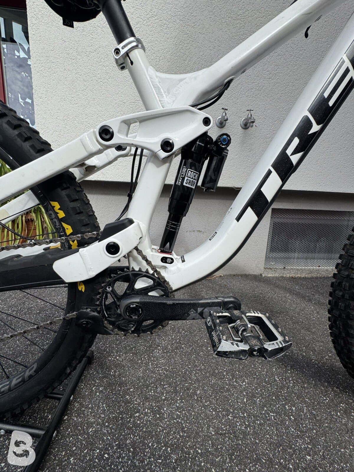 Trek Session 9 X01 2023