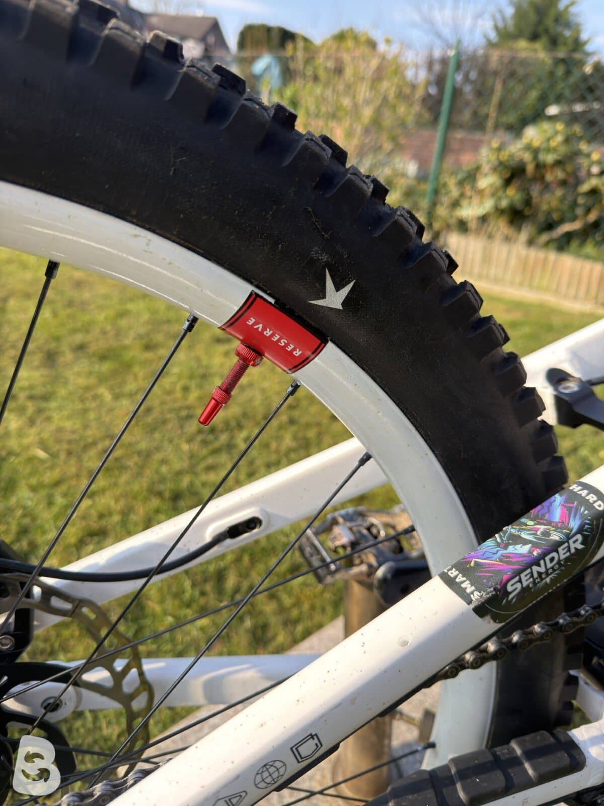 Commencal SUPREME DH V5 RIDE NEW ROCKSHOX 2025