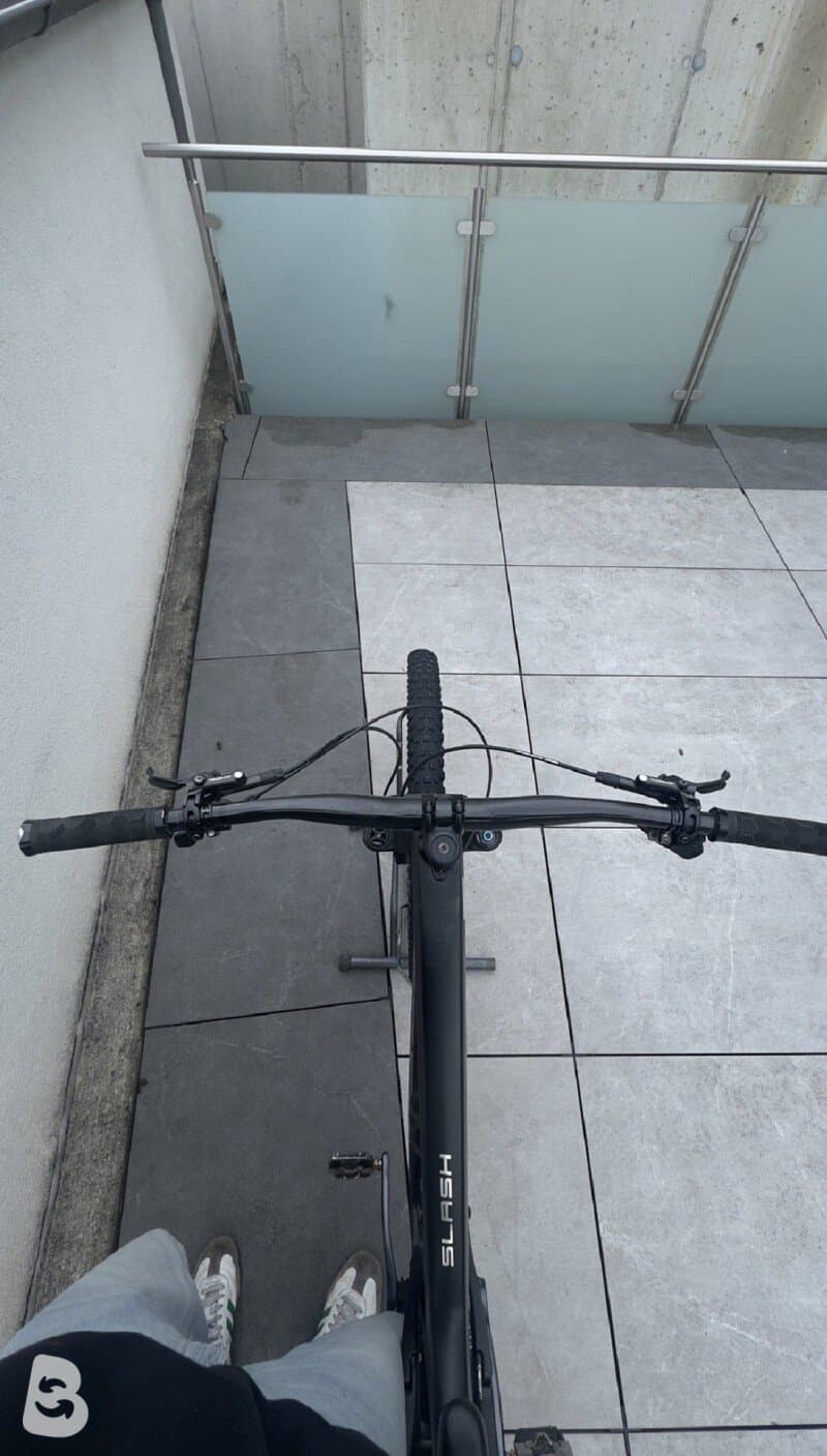 Trek Slash 2023