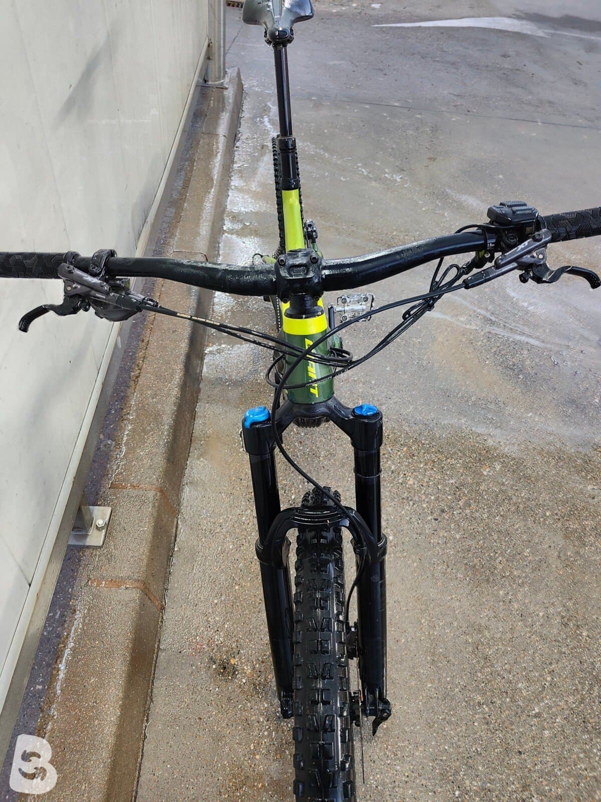 Giant Trance 1 2020