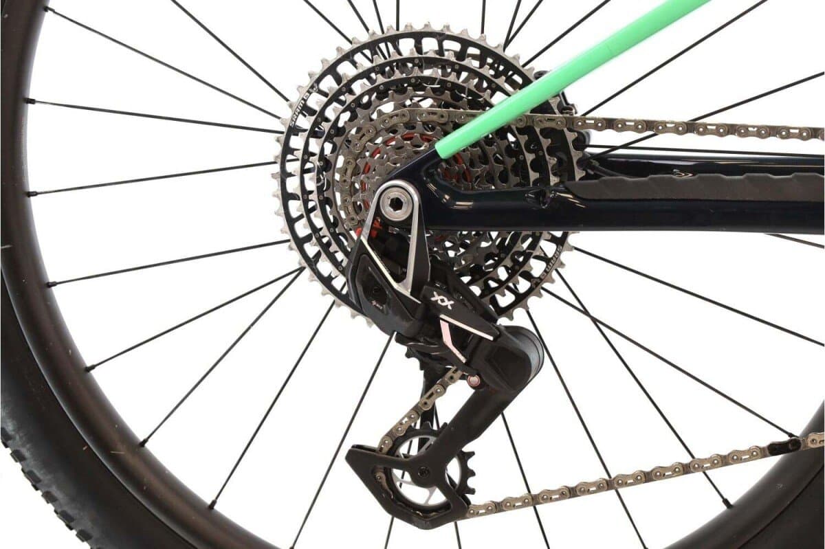 Orbea Oiz M-LTD Flight Attendant XX AXS 2025