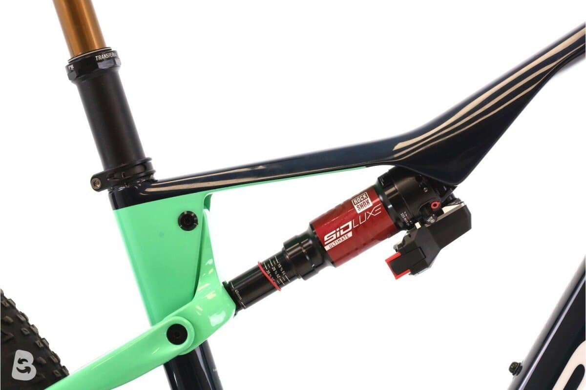 Orbea Oiz M-LTD Flight Attendant XX AXS 2025