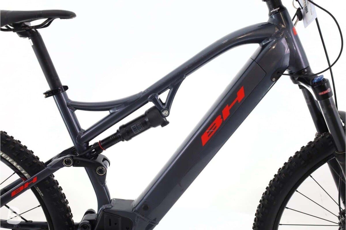 BH Atom Lynx 8.0 2023