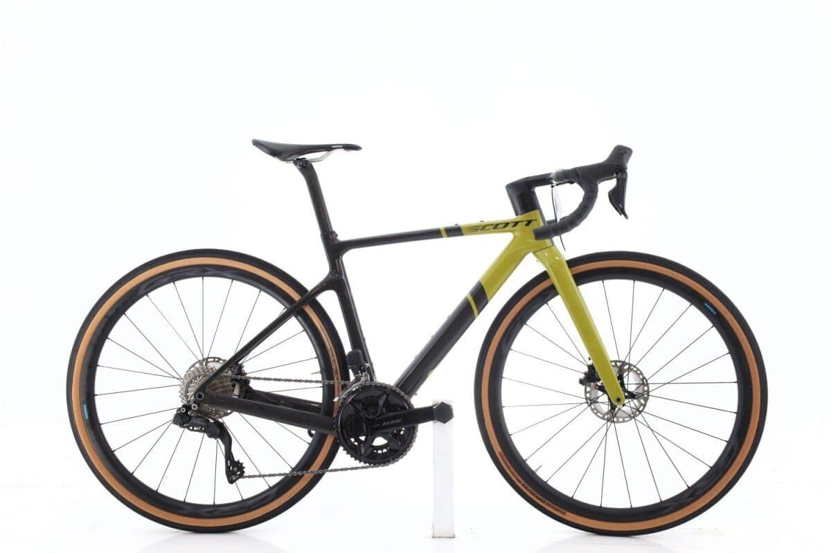 Scott Addict Gravel Tuned Di2 12V 2025