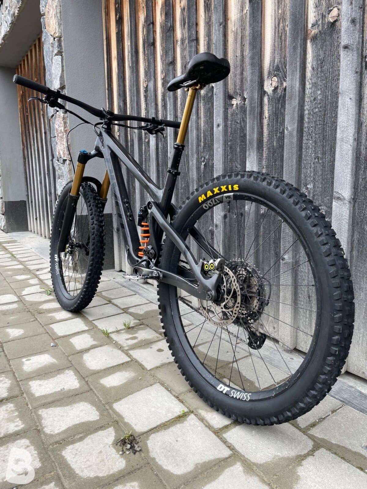 Pivot Mach 6 Pro XT/XTR Coil 2021