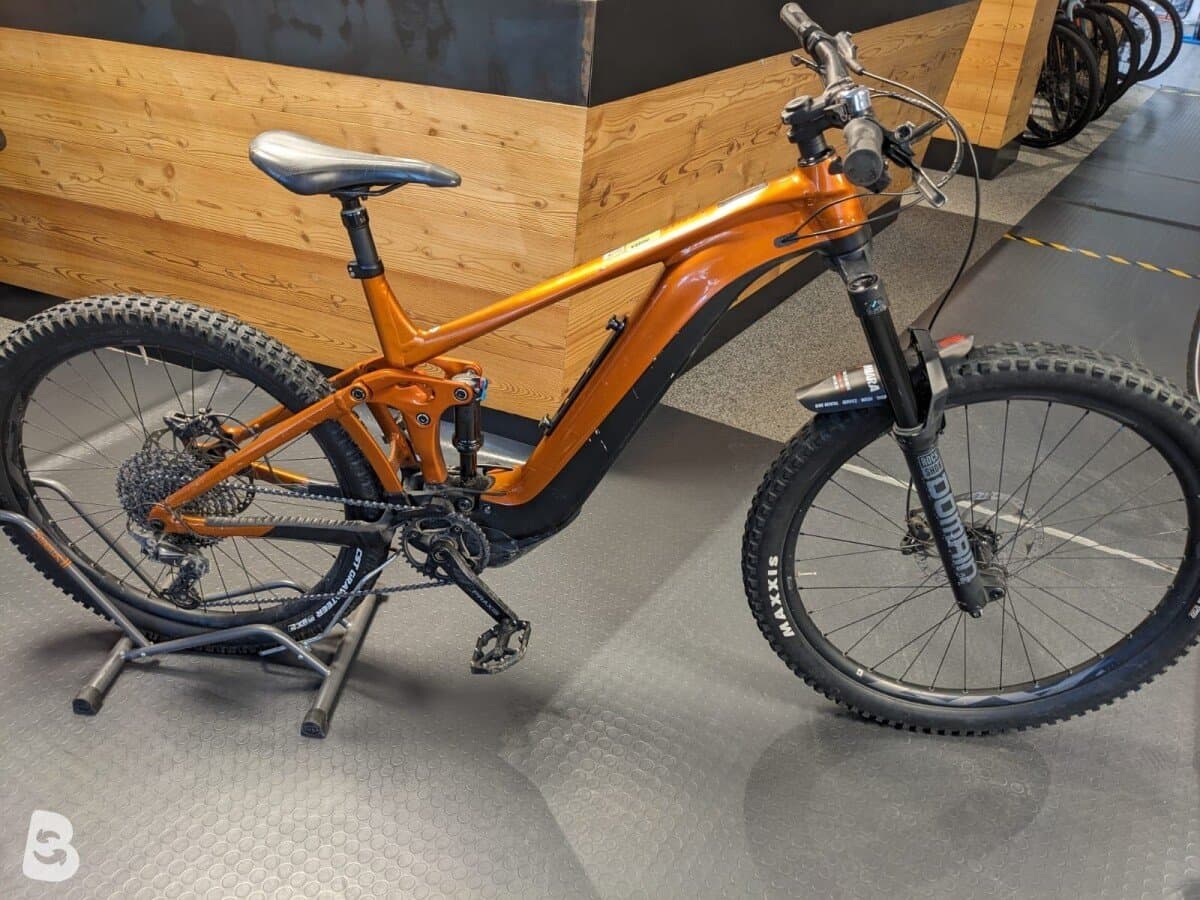 Giant Reign E+ 3, 2022
