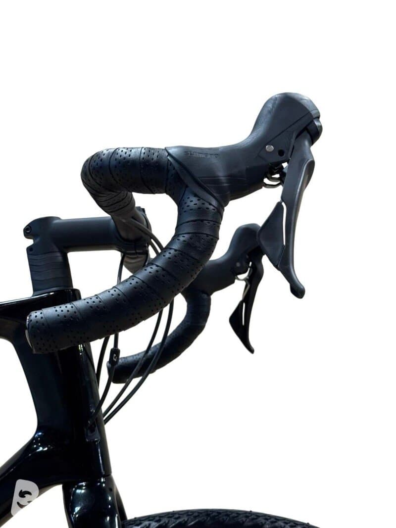 Giant Revolt Advanced 2 Carbon Shimano GRX 2023