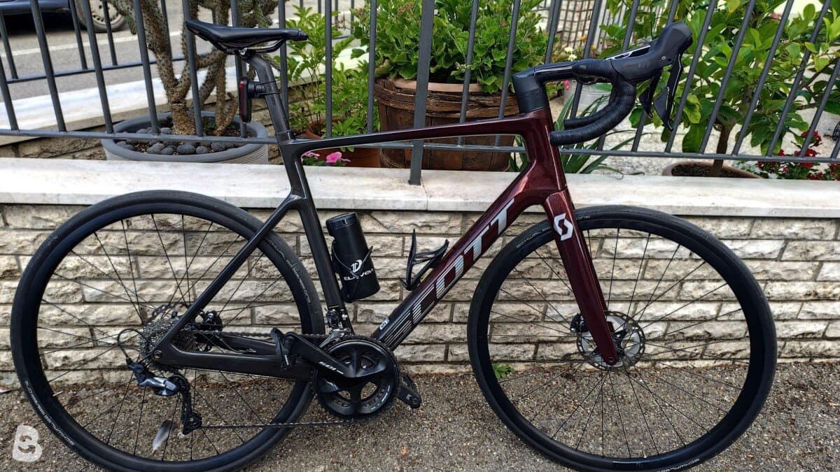 Scott Addict eRIDE 30 2022