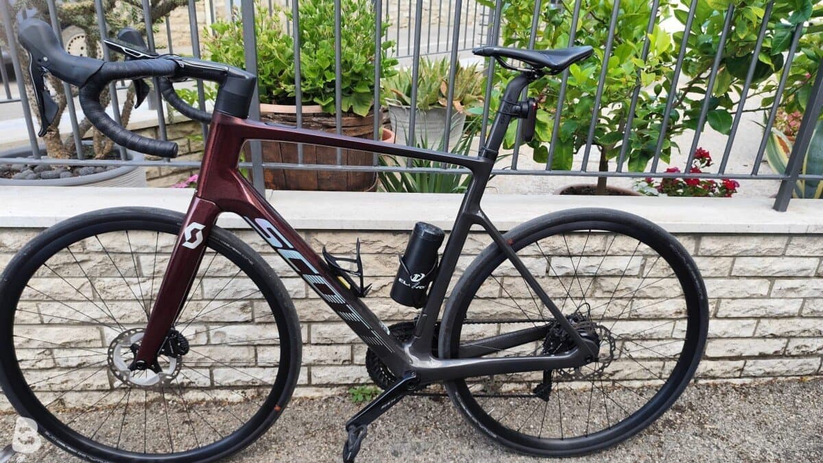 Scott Addict eRIDE 30 2022