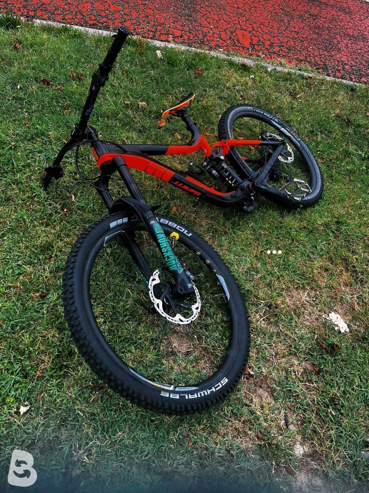 Giant Reign Sx 2017