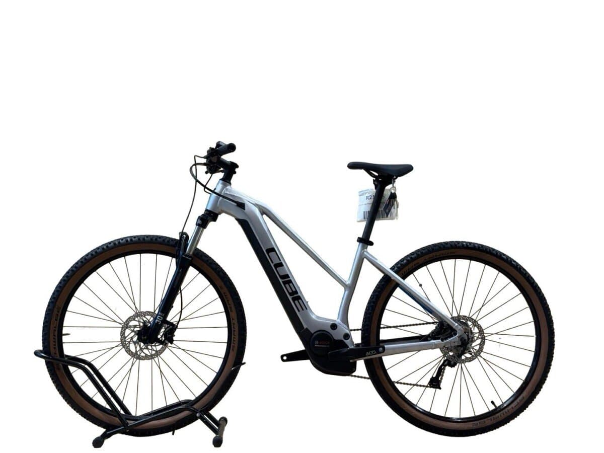 Cube Reaction Hybrid Performance 500 Shimano Alivio 2022