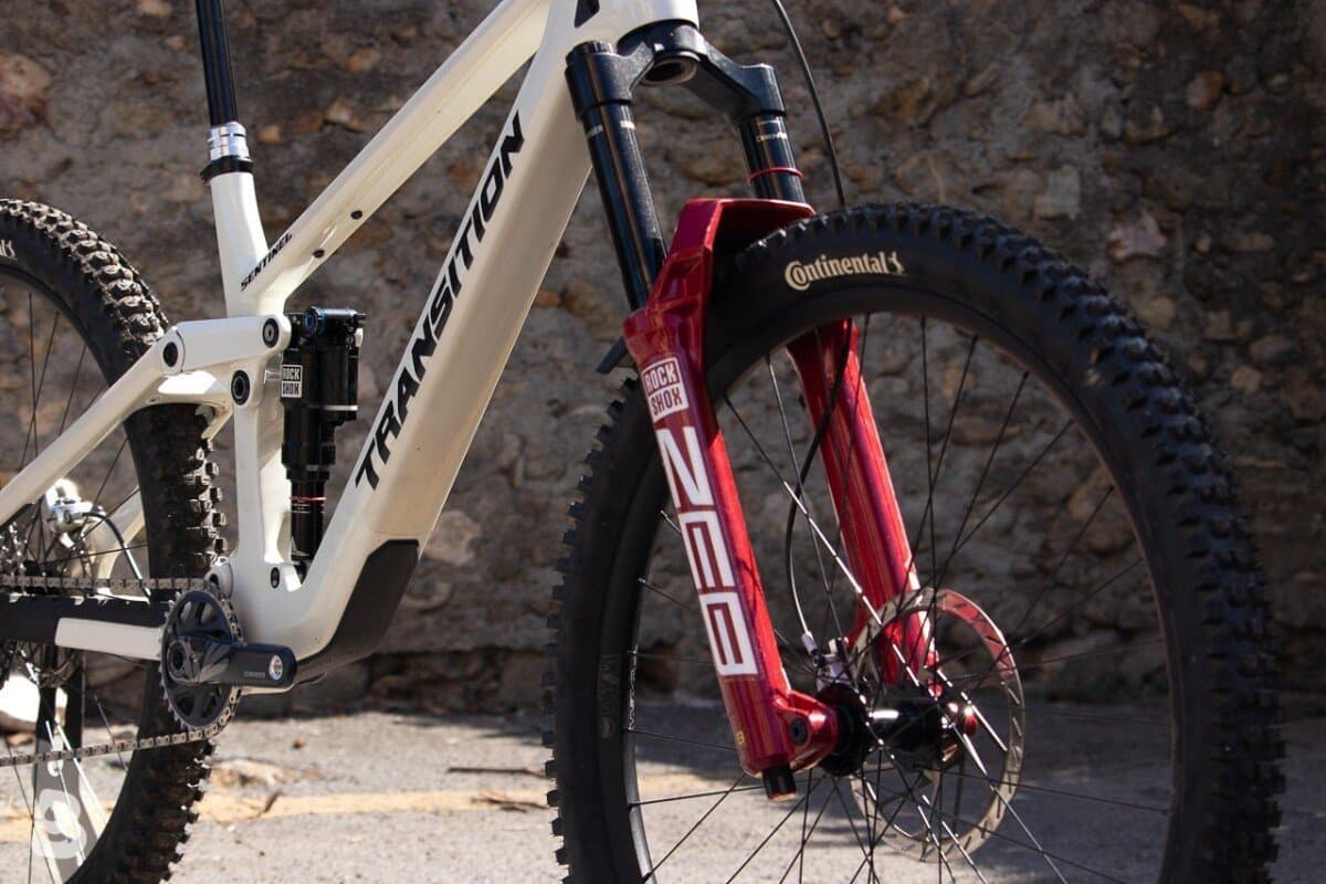 Transition Sentinel V3 Carbon 2025