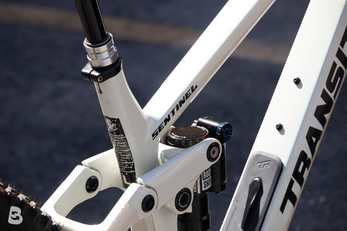 Transition Sentinel V3 Carbon 2025