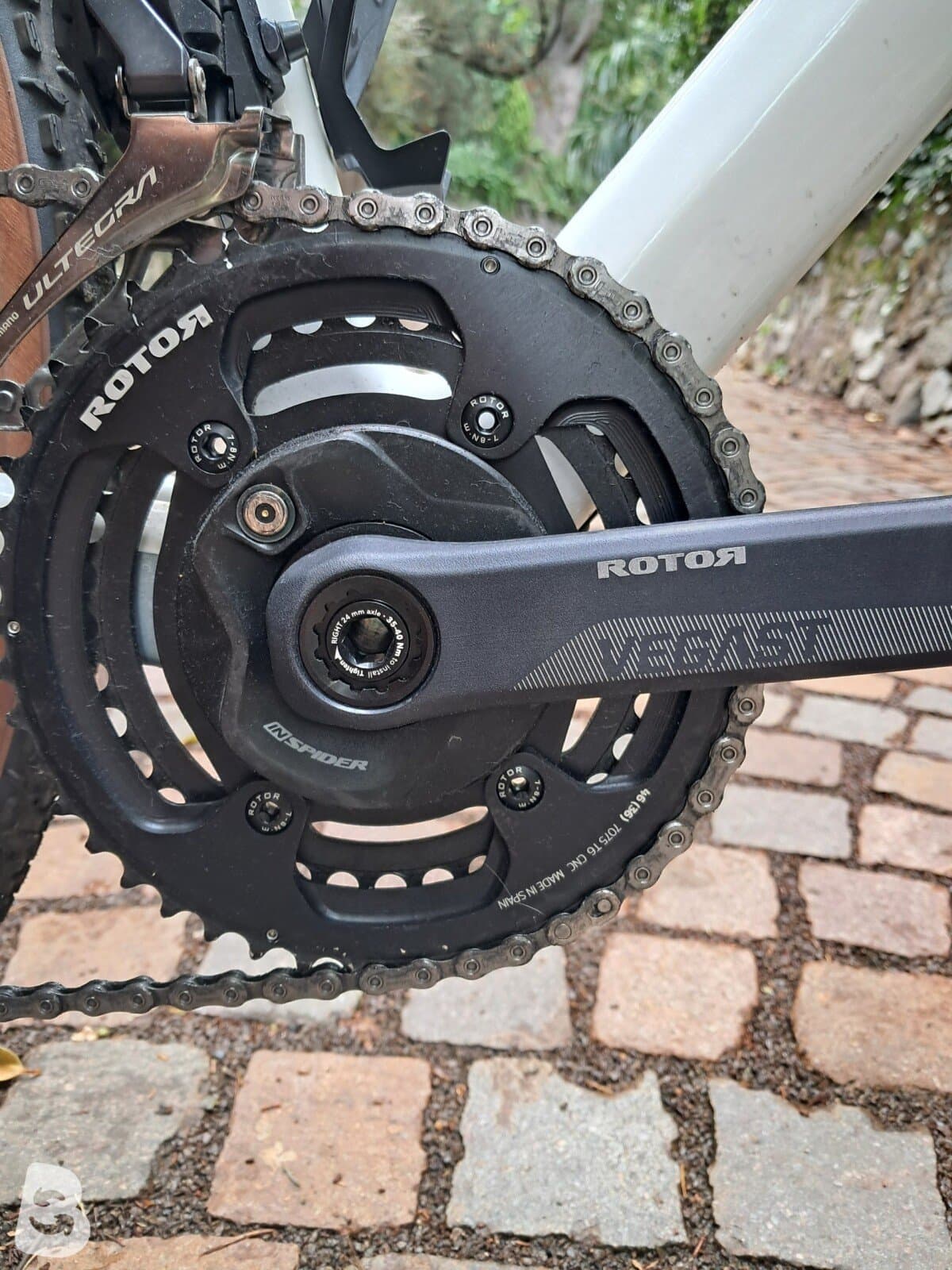 Canyon Inflite CF SLX 8 Di2 2024