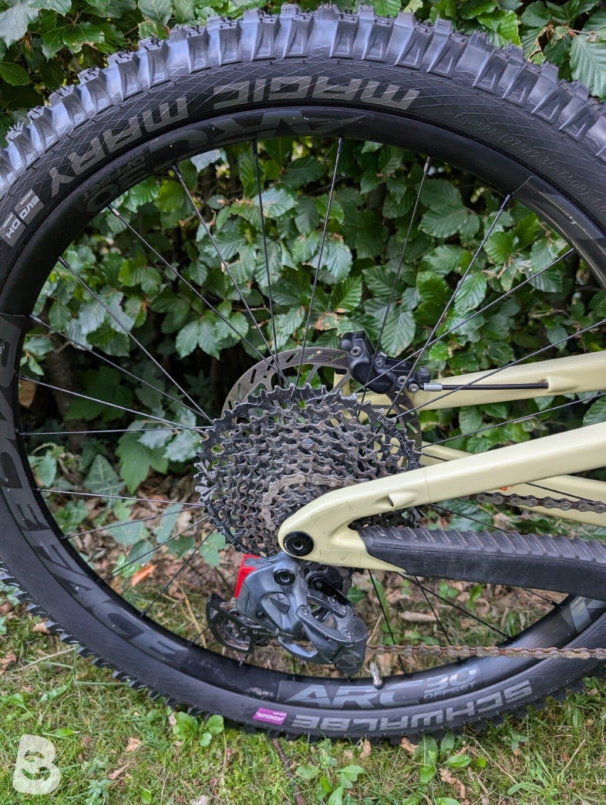 Santa Cruz NOMAD GX AXS / Carbon C 2024